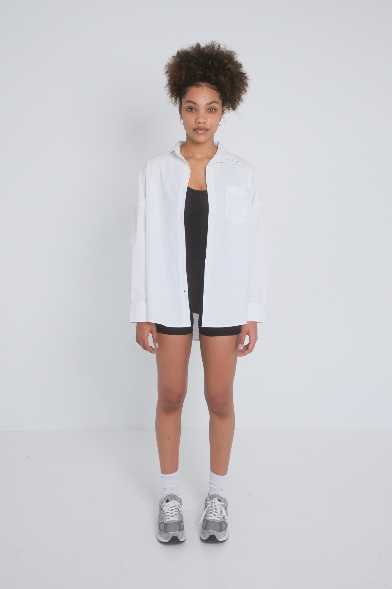 Oversized Buttoned Shirt - White